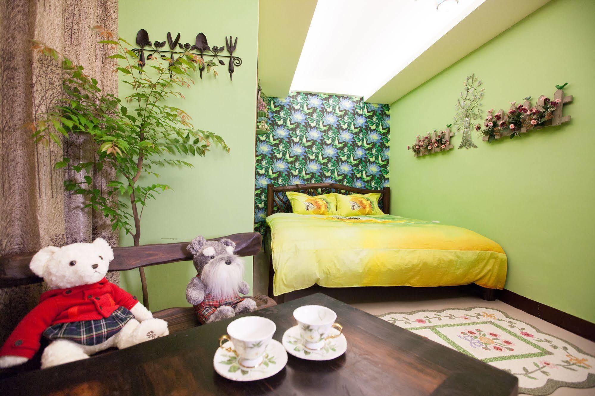 Sunflower B&B II Hualien City Exterior photo